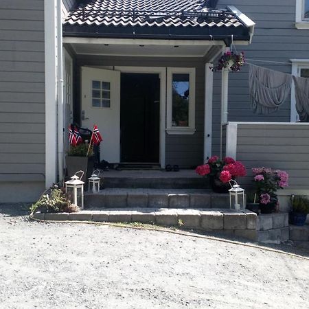 Nevervally B&B Grimstad  Kültér fotó